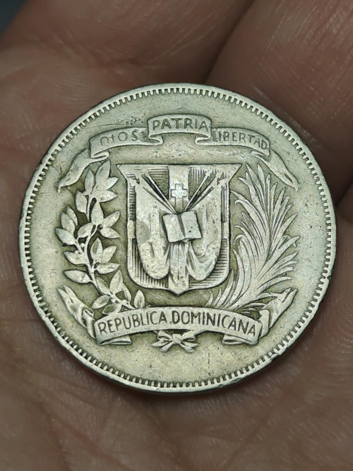 2026年第三十九场(总第二百零八场）外国好品散币场(免佣金) 多米尼加共和国🇩🇴1968年1/2比索(1937–1975年第二版，关门年仅发行2年)