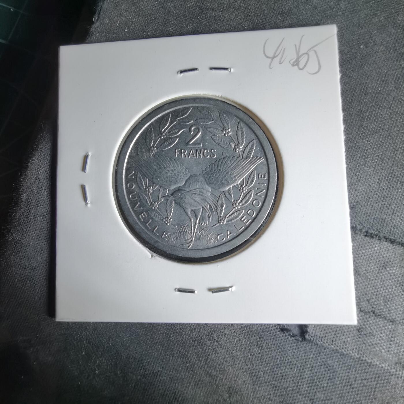 沼泽如烟--第1041场 法属新喀里多尼亚1982年2法郎