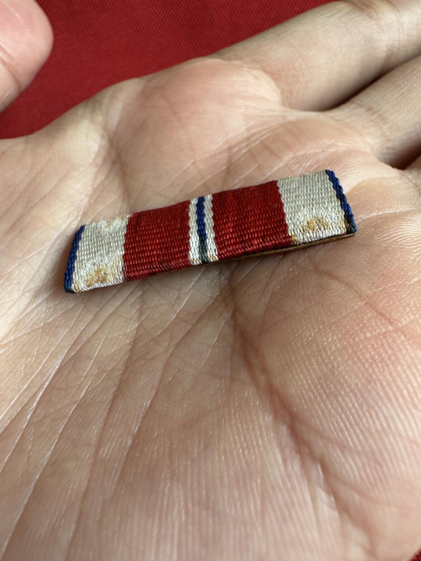 五哥徽章群   2号周四晚上八点4群联拍 略章