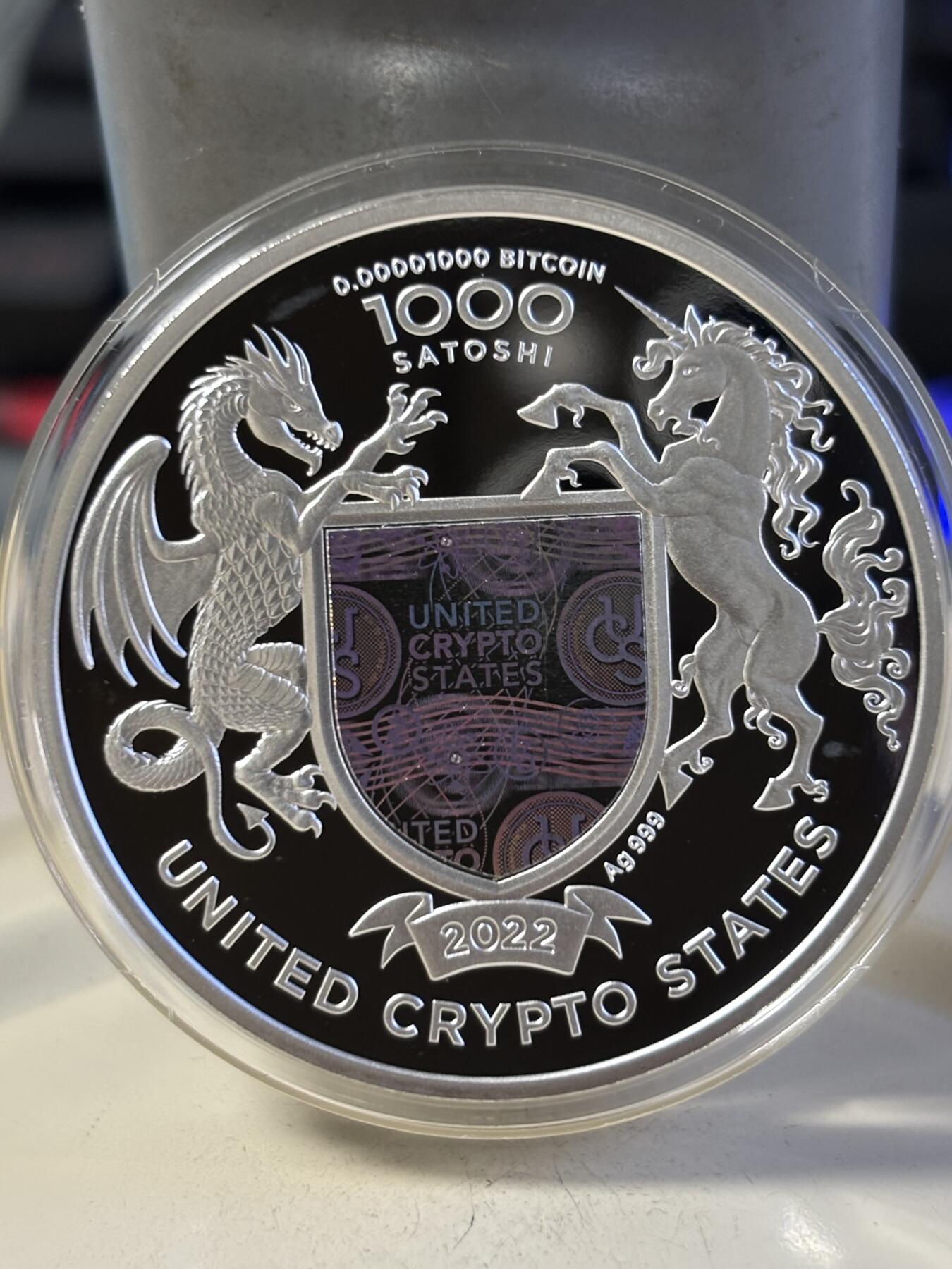 第196期拍卖 美国2022年加密货币女神神兽1盎司精制纪念银币，999银，发行1000枚