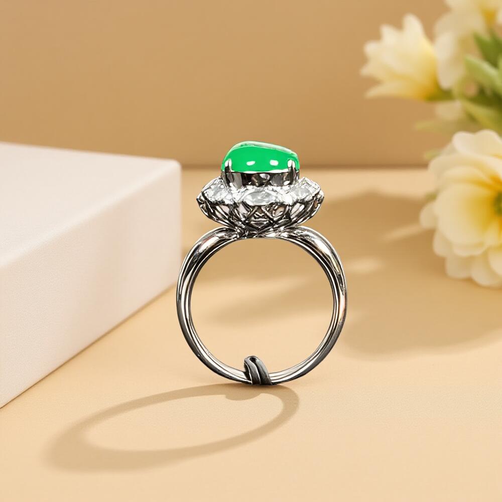 碧月说宝 君子怀瑾·当代和田玉清风专场（七） 18k镶钻高冰阳绿戒指