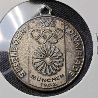 KK钱币收藏小铺  第415期 2月预留时间 周末发货  1972日本奥运纪念章