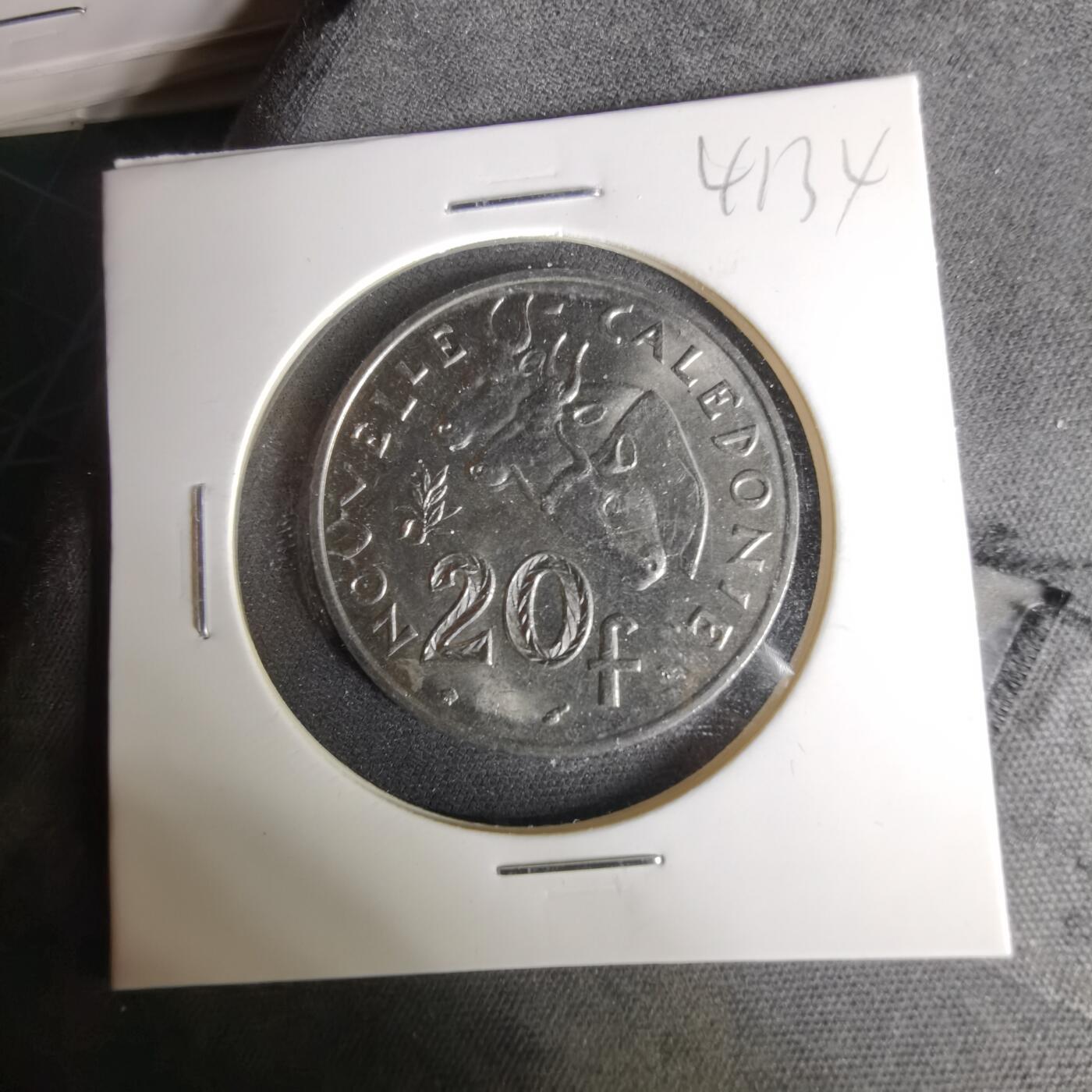 沼泽如烟--第1041场 法属新喀里多尼亚1986年20法郎