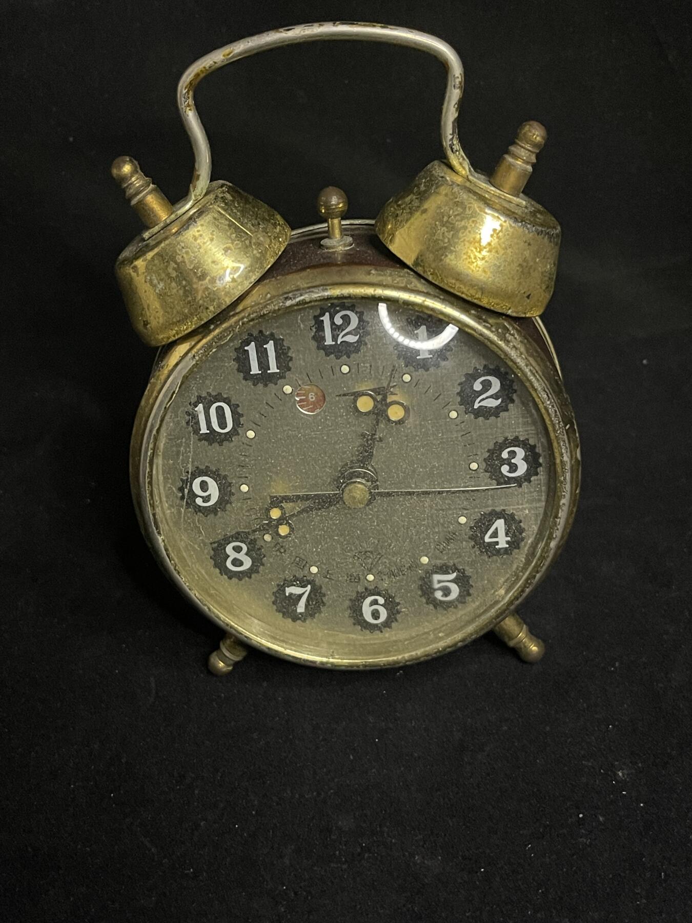 专场 闹钟一个能走不包准