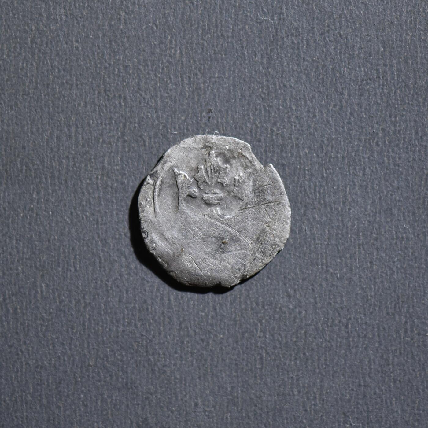 【良泉】4月16日【西方古代打制币】拍卖108件 【中世纪】王冠小银币，0.39克