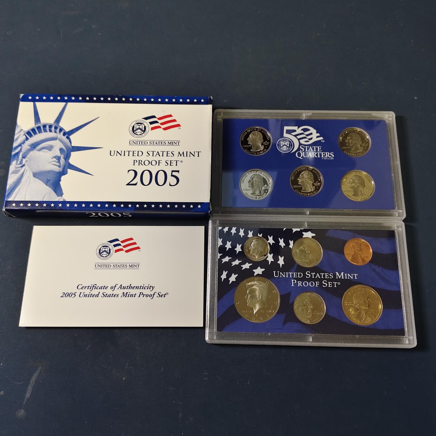 【全场包邮】纯粹捡漏拍517场 美国2005年官方封装精制套币（流通币一盒+州币一盒）-盒证全