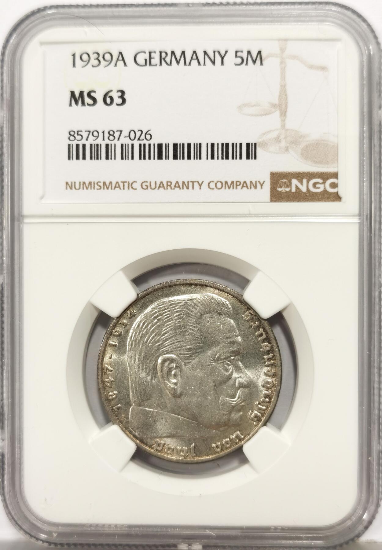 博洋堂世界钱币拍卖第167期（全场包邮） NGC MS63 德国1939A兴登堡带万字5马克银币，丝滑转光底板，充分流通品种，63分是一个分水岭，非常漂亮的一枚