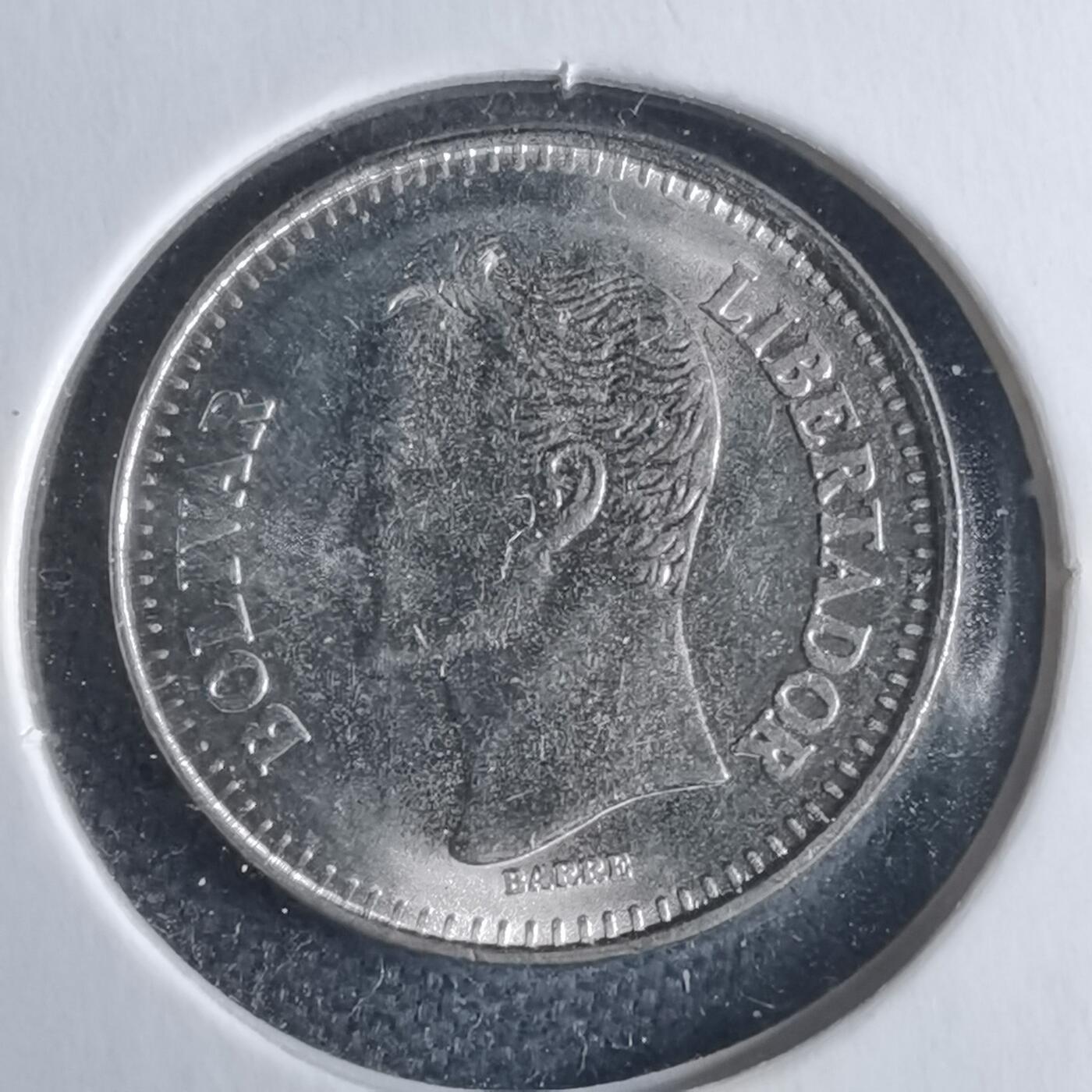 沼泽如烟--第1040场 委内瑞拉1990年25分