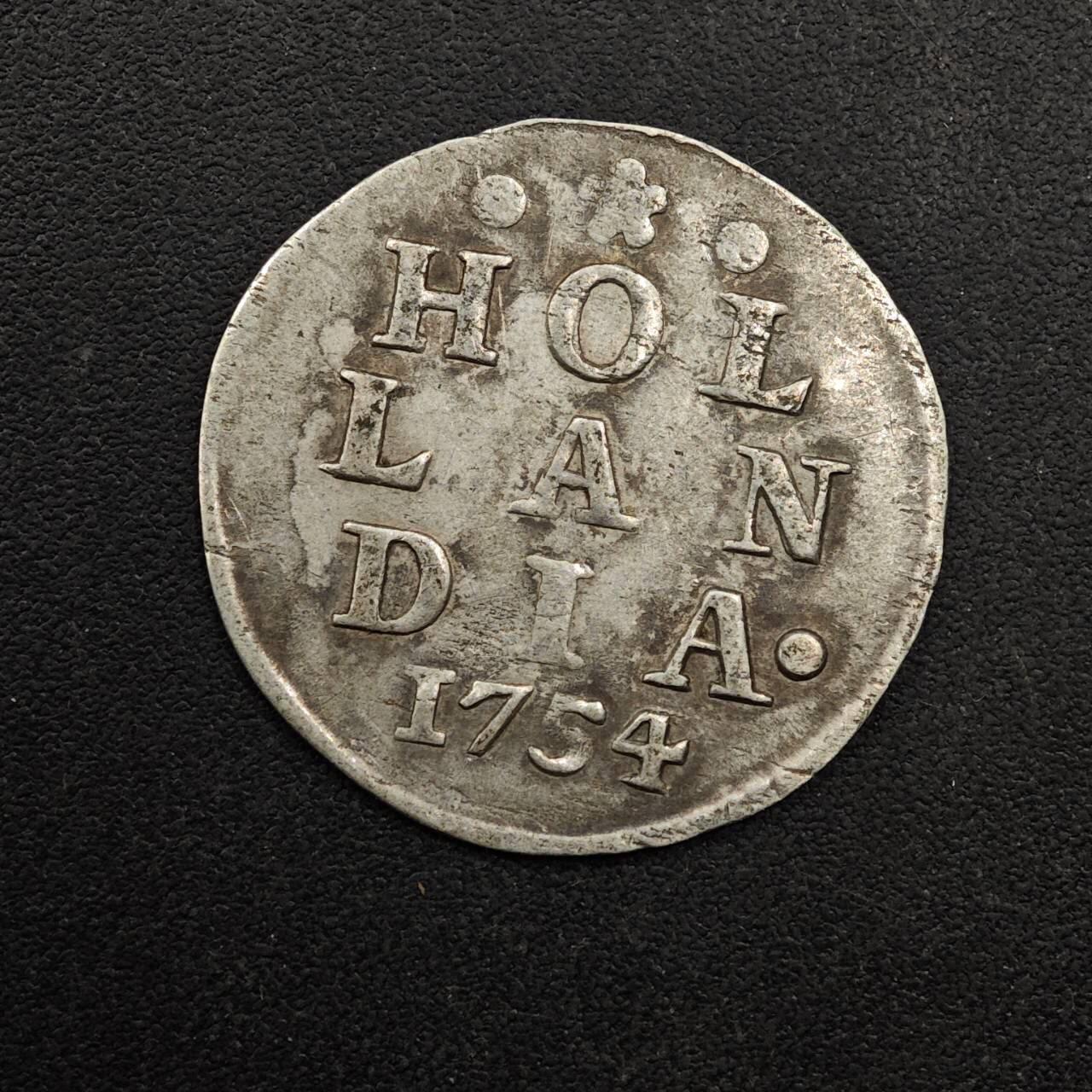  【淘币小摊】限时拍第八百八十九拍   散币套币纸币邮品场    每周一统一发货 荷兰1754年2S银币