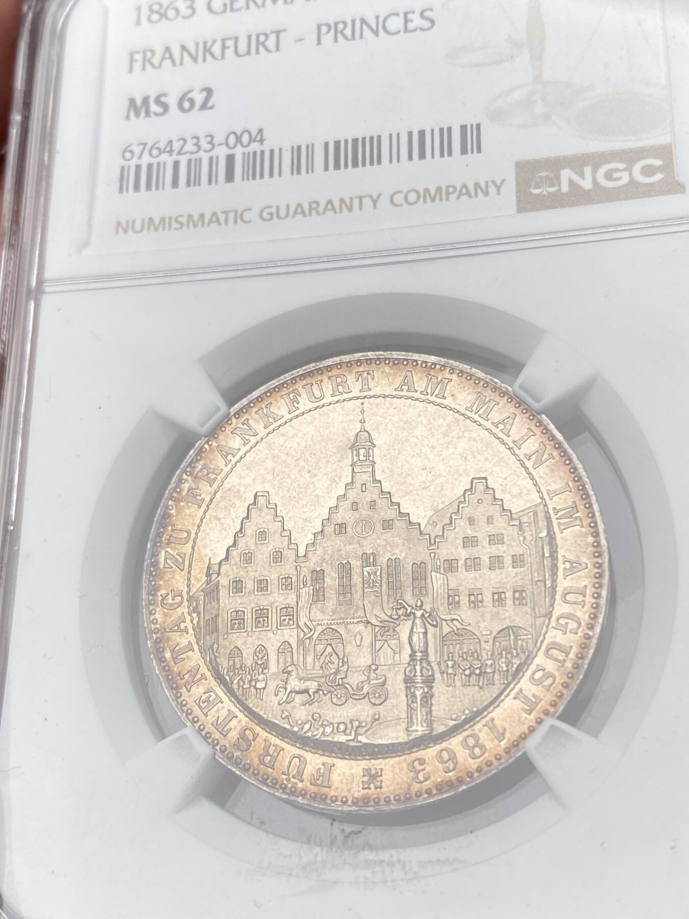 万国钱币拍卖第064期 NGC MS62 1863年德国法兰克福王子会议泰勒 法兰克福名品之一 原味红玫瑰色调五彩状态舒适