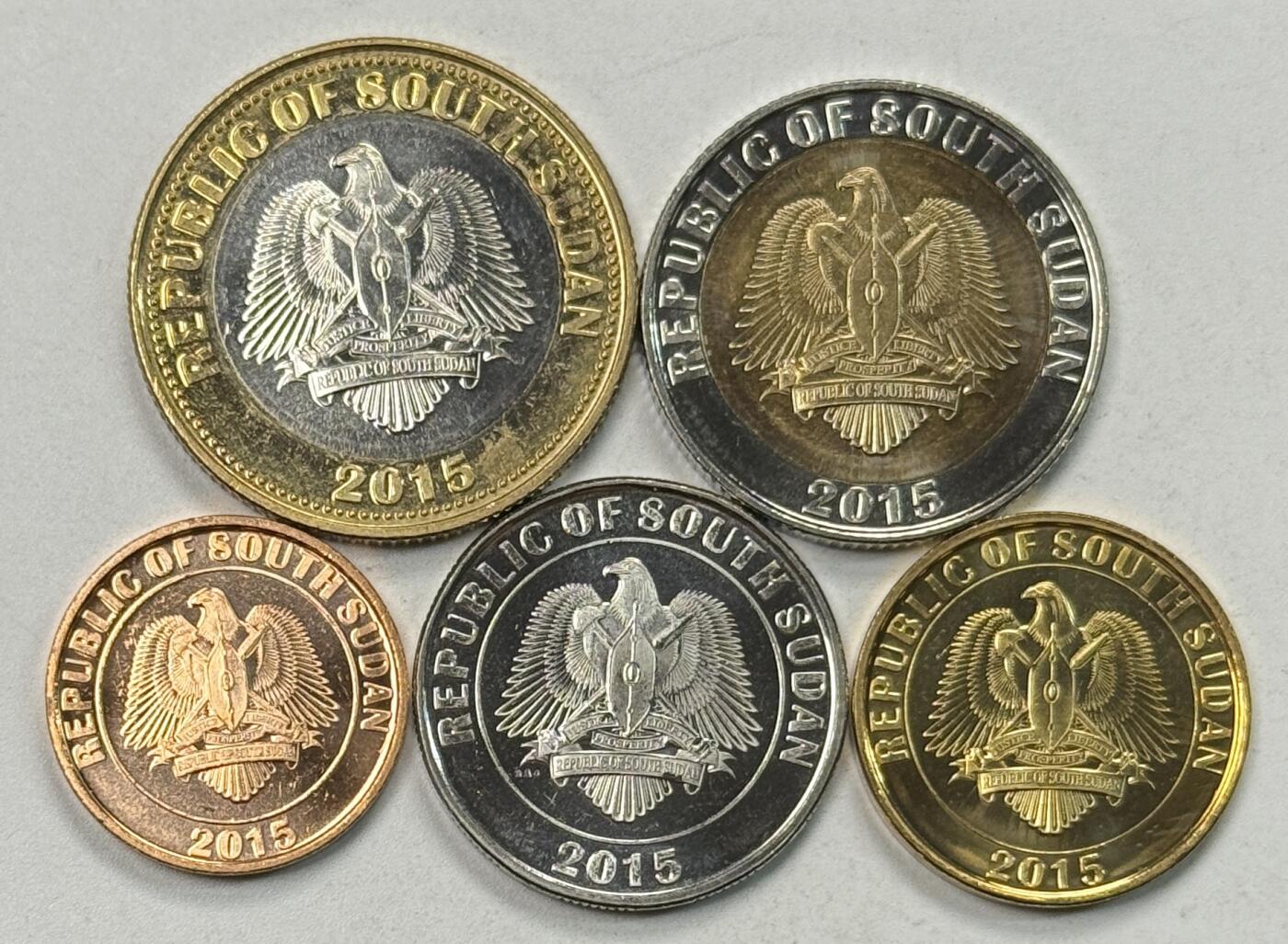 S&S Numismatic世界钱币-拍卖 第125期  南苏丹2015年5枚套币 含2枚双色高值币