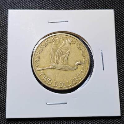 KK钱币收藏小铺  第417期 2月预留时间 周末发货 1998新西兰2元 