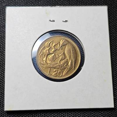 KK钱币收藏小铺  第417期 2月预留时间 周末发货 1975圣马力诺20里拉 好品