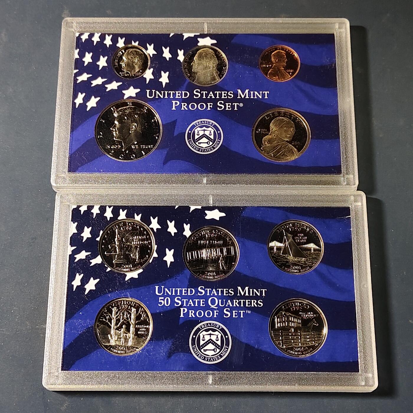 【全场包邮】纯粹捡漏拍517场 美国2001年官方封装精制套币（流通币一盒+州币一盒）-盒证全