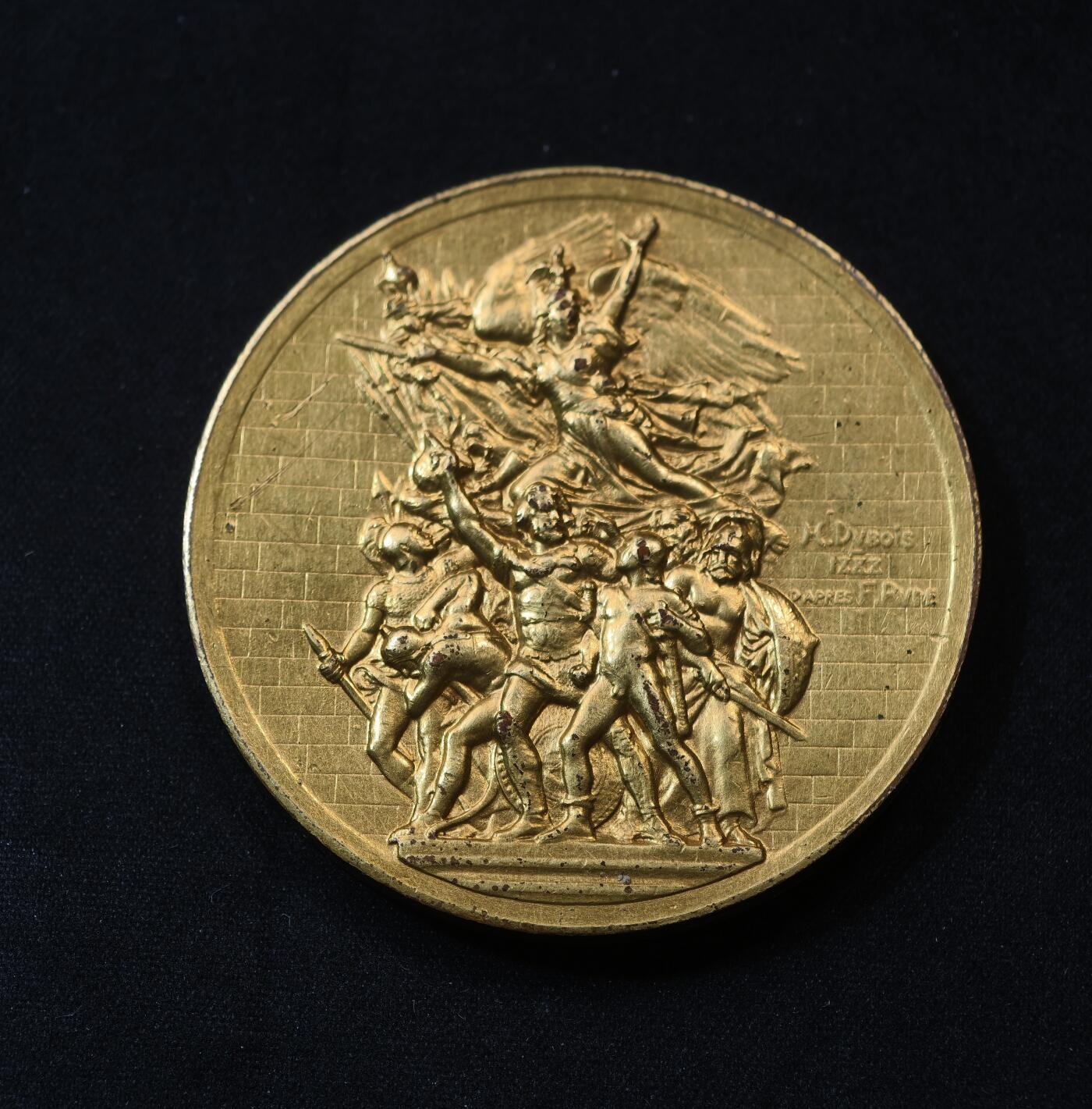 甄臻铺-世界币章拍卖（第58期），送拍享返佣金等优惠多多 法国马赛曲镀金铜章 ，62.65g，50.3mm，丰饶角铜标边铭  法国革命题材