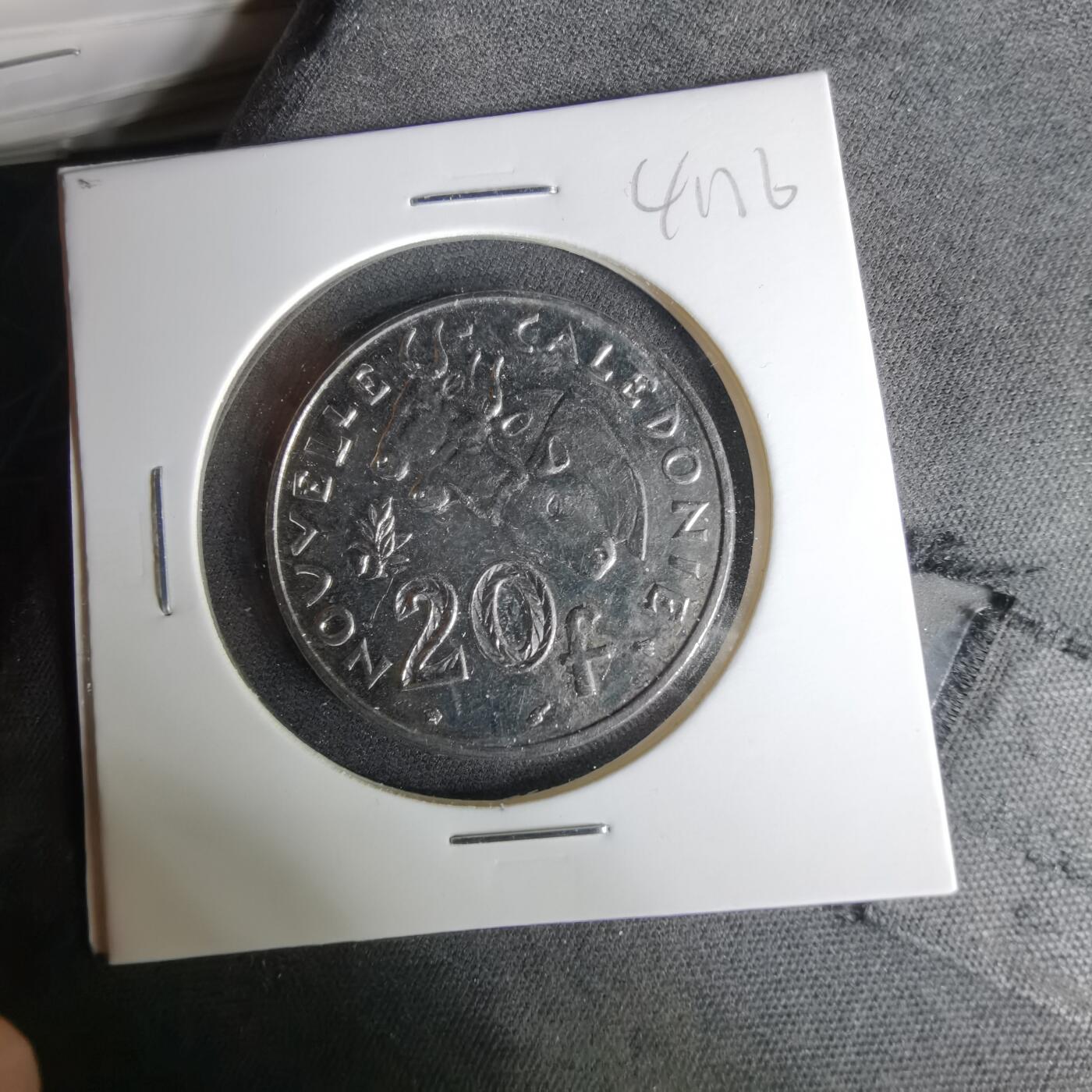 沼泽如烟--第1041场 法属新喀里多尼亚1999年20法郎