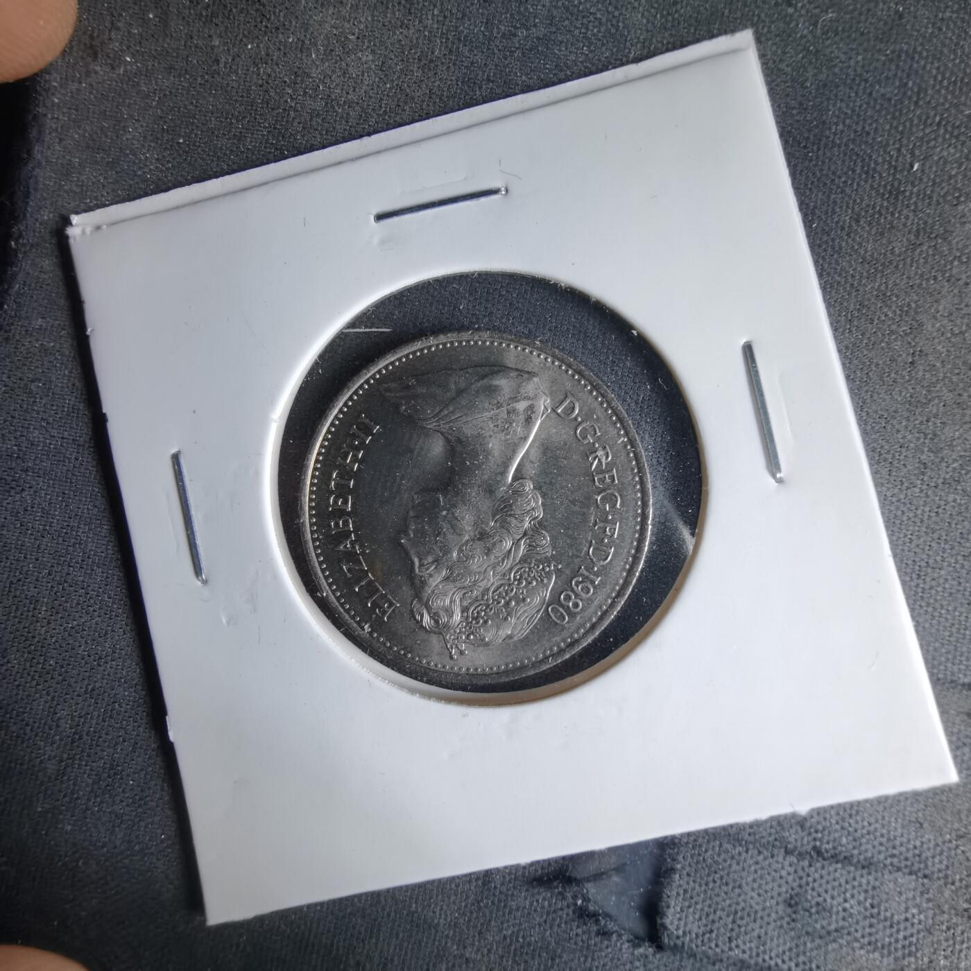 沼泽如烟--第1041场 英国1980年5便士