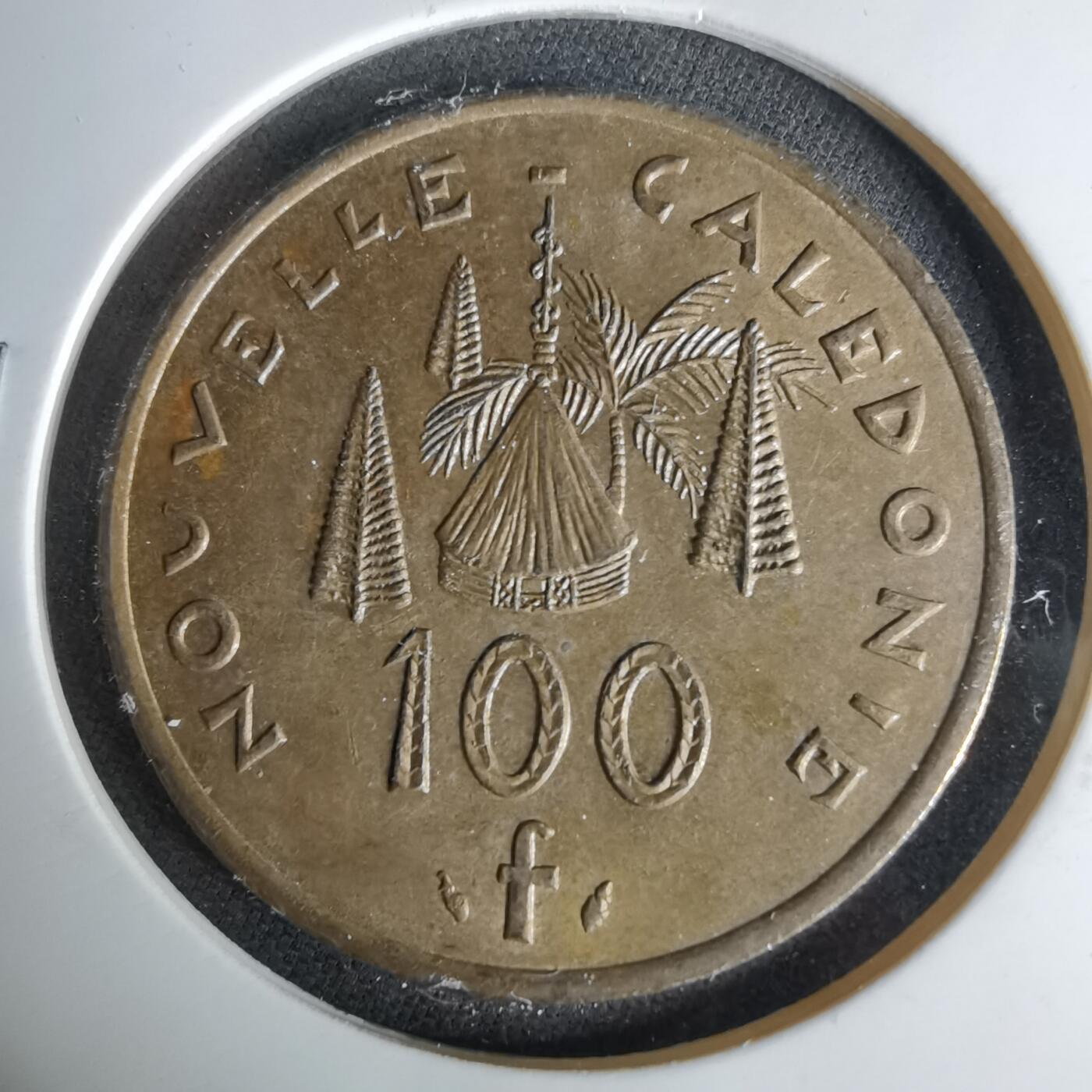 沼泽如烟--第1041场 法属新喀里多尼亚1984年100法郎