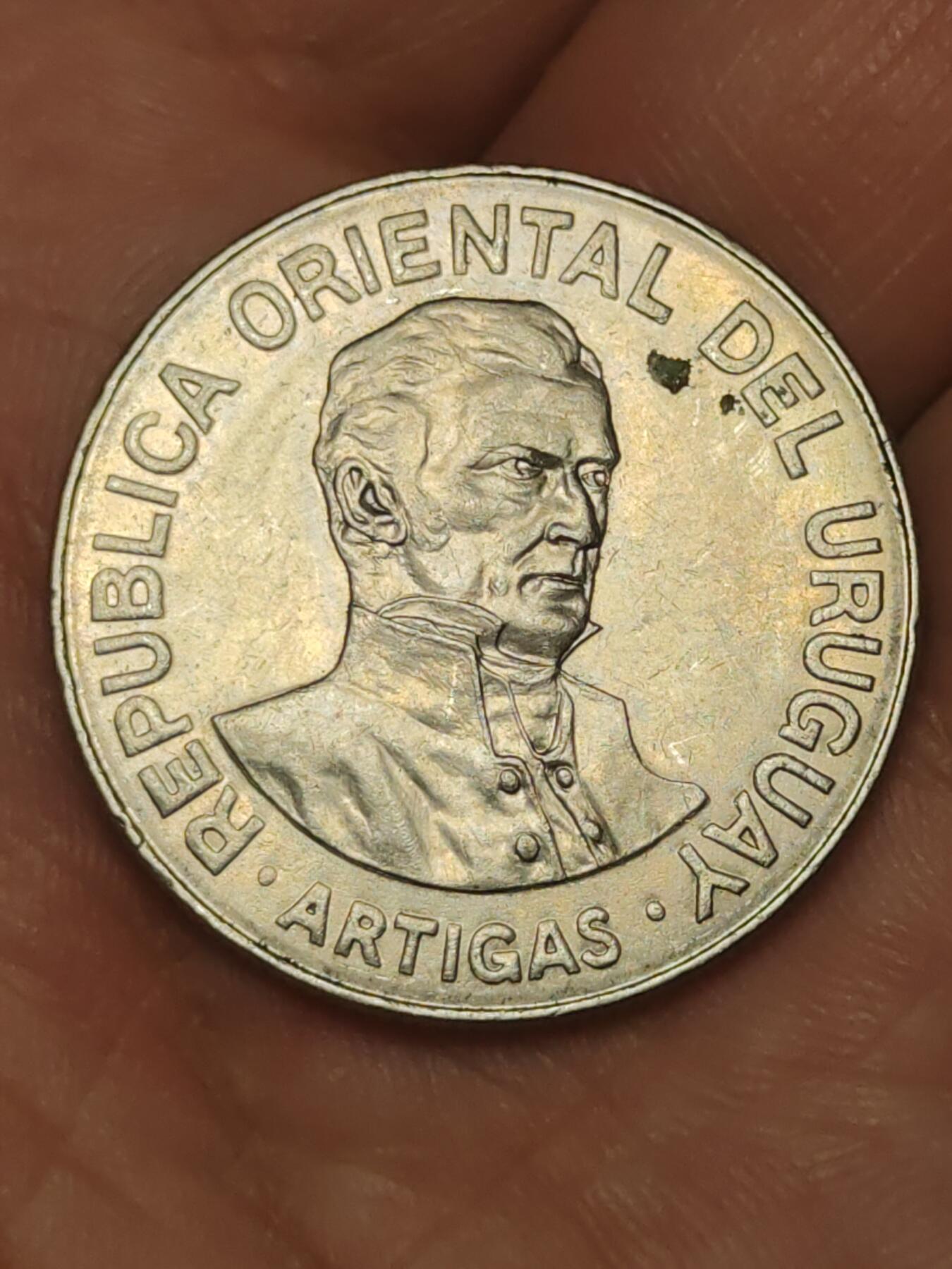 2026年第三十九场(总第二百零八场）外国好品散币场(免佣金) 乌拉圭🇺🇾1989单年份500新比索(套币最大面值)