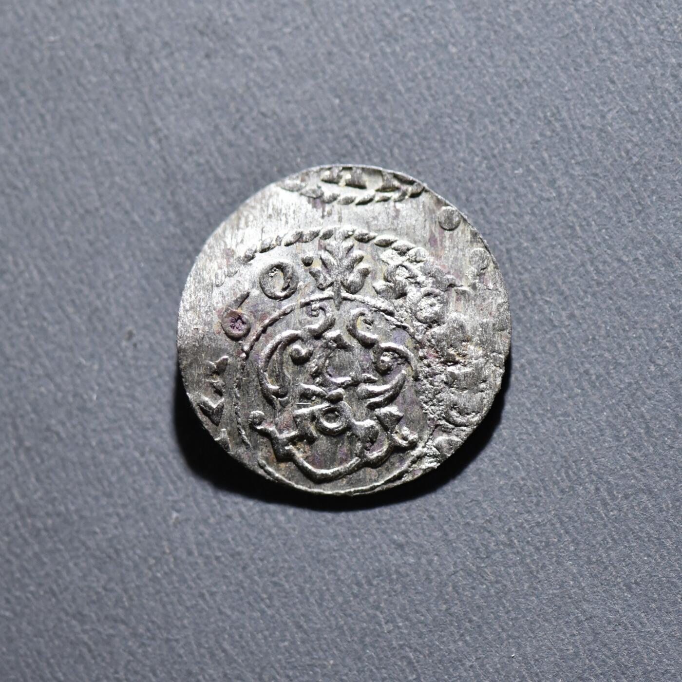 【良泉】4月16日【西方古代打制币】拍卖108件 公元1660年【瑞典·利沃尼亚】卡尔十一世国王，银索利多，0.5克