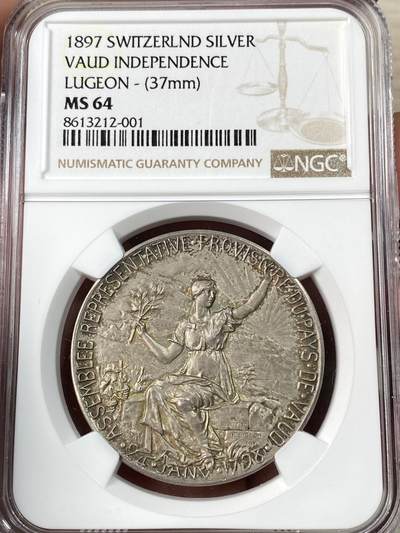 万国钱币拍卖第064期 - NGC MS64 1897年瑞士联邦纪念沃州独立100周年纪念大银章 沃州女神祝福 繁复精美的丰收景象原味欧洲淡彩