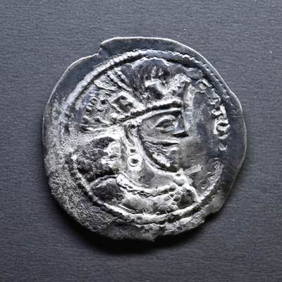 【良泉】4月16日【西方古代打制币】拍卖108件 - 公元309-379年【波斯帝国】萨珊王朝，沙普尔二世，一德拉克马银币，3.88克