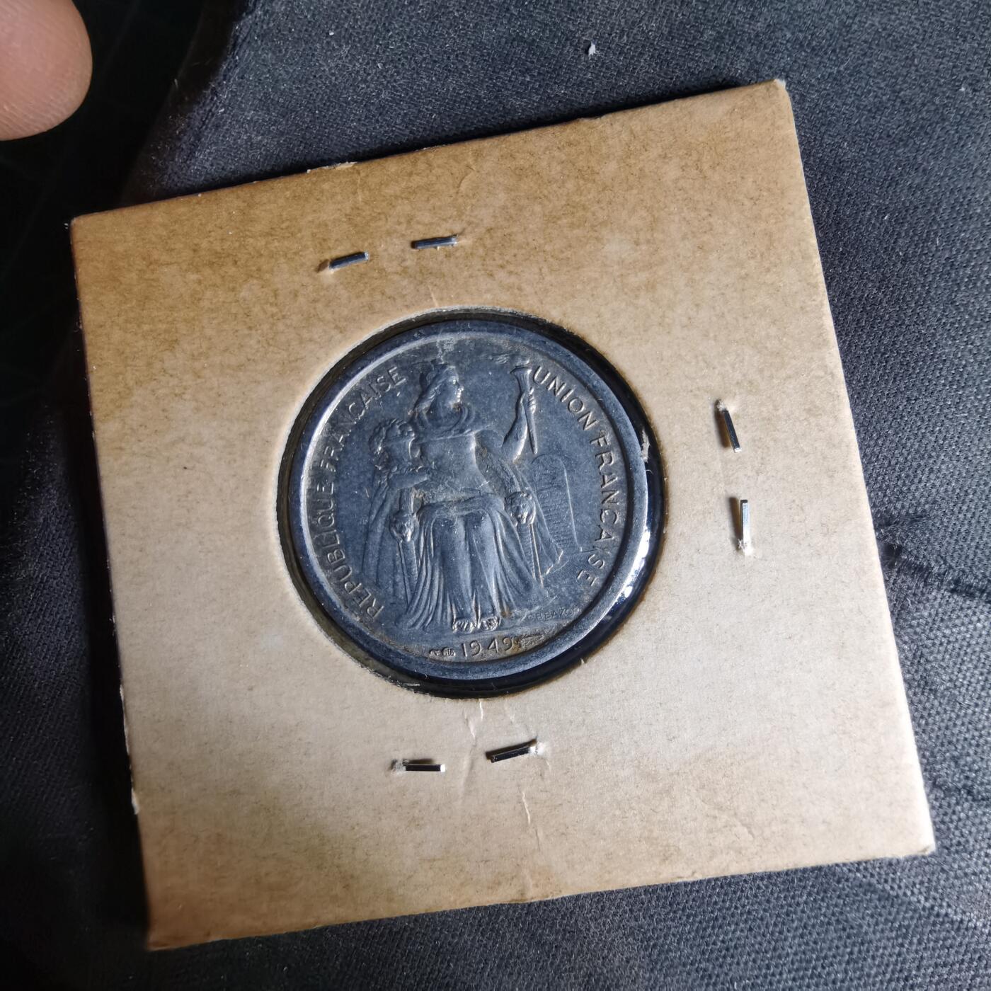 沼泽如烟--第1041场 法属新喀里多尼亚1949年1法郎