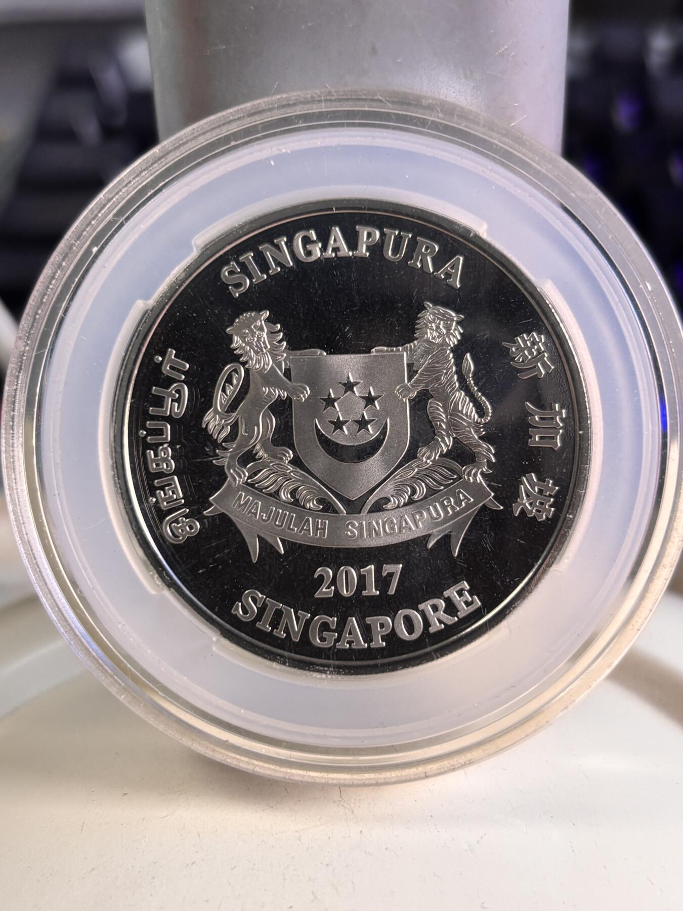 第195期拍卖 新加坡2017年十二生肖鸡年铜镍纪念币带盒证书