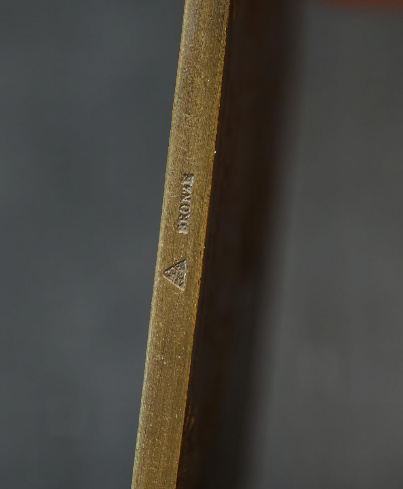 甄臻铺-世界币章拍卖（第58期），送拍享返佣金等优惠多多 法国军事装备公司联盟铜章，马赛曲凯旋门同款浮雕39.2*50.5mm，44.5g，三角铜标边铭