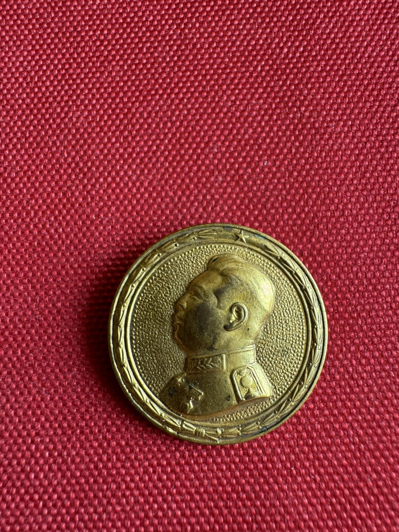 五哥徽章群   2号周四晚上八点4群联拍 铜章