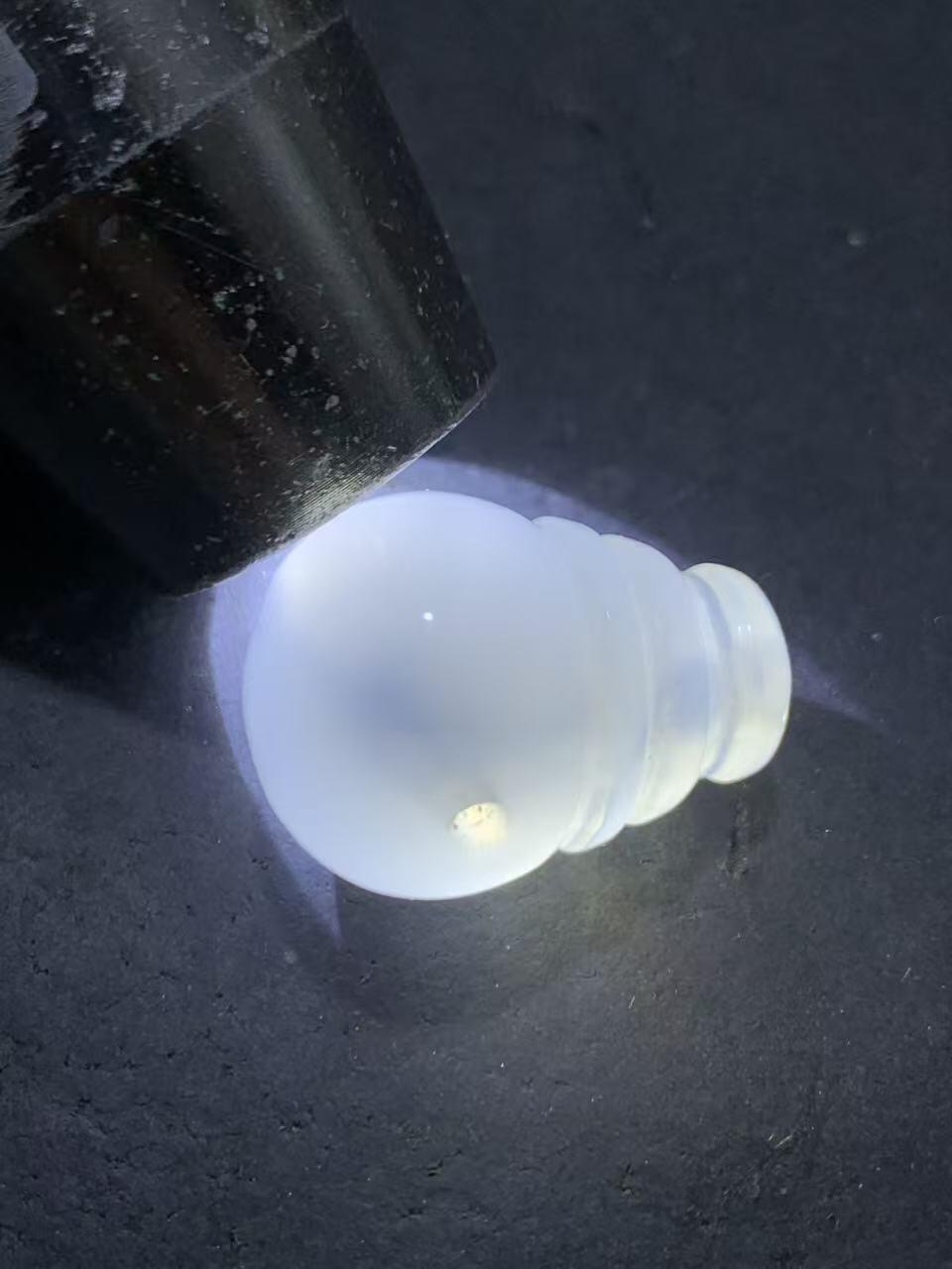 放福利！精美荔枝冻随形一体佛头三通一个，配串利器！