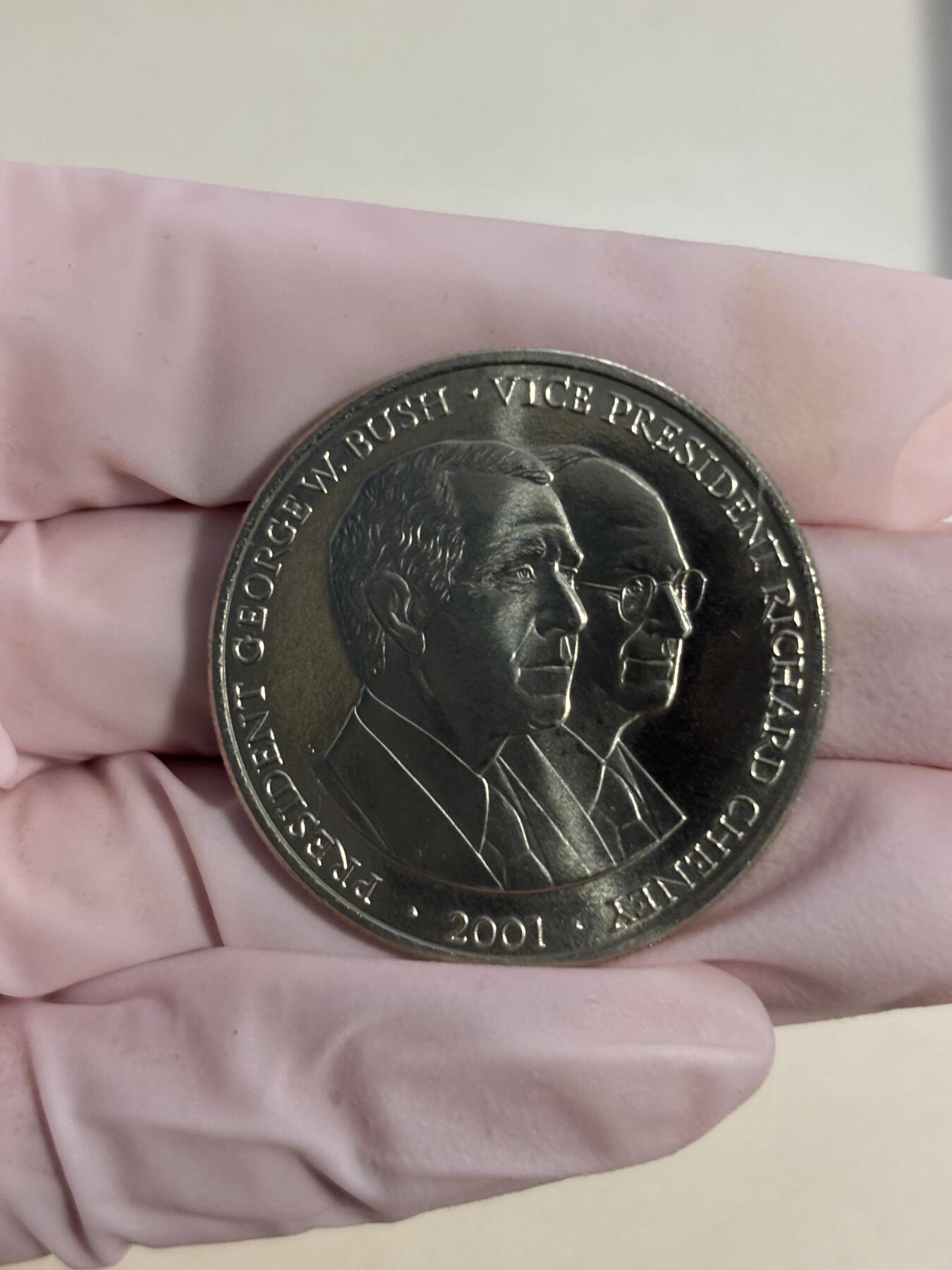 利比里亚 2001年 5元 纪念币