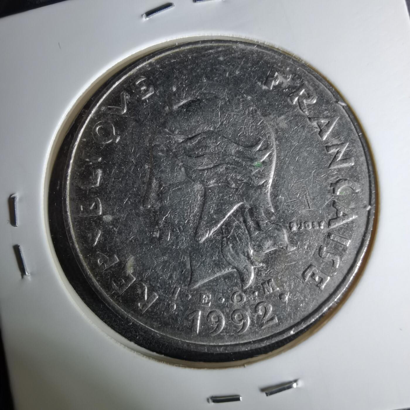 沼泽如烟--第1041场 法属新喀里多尼亚1992年50法郎