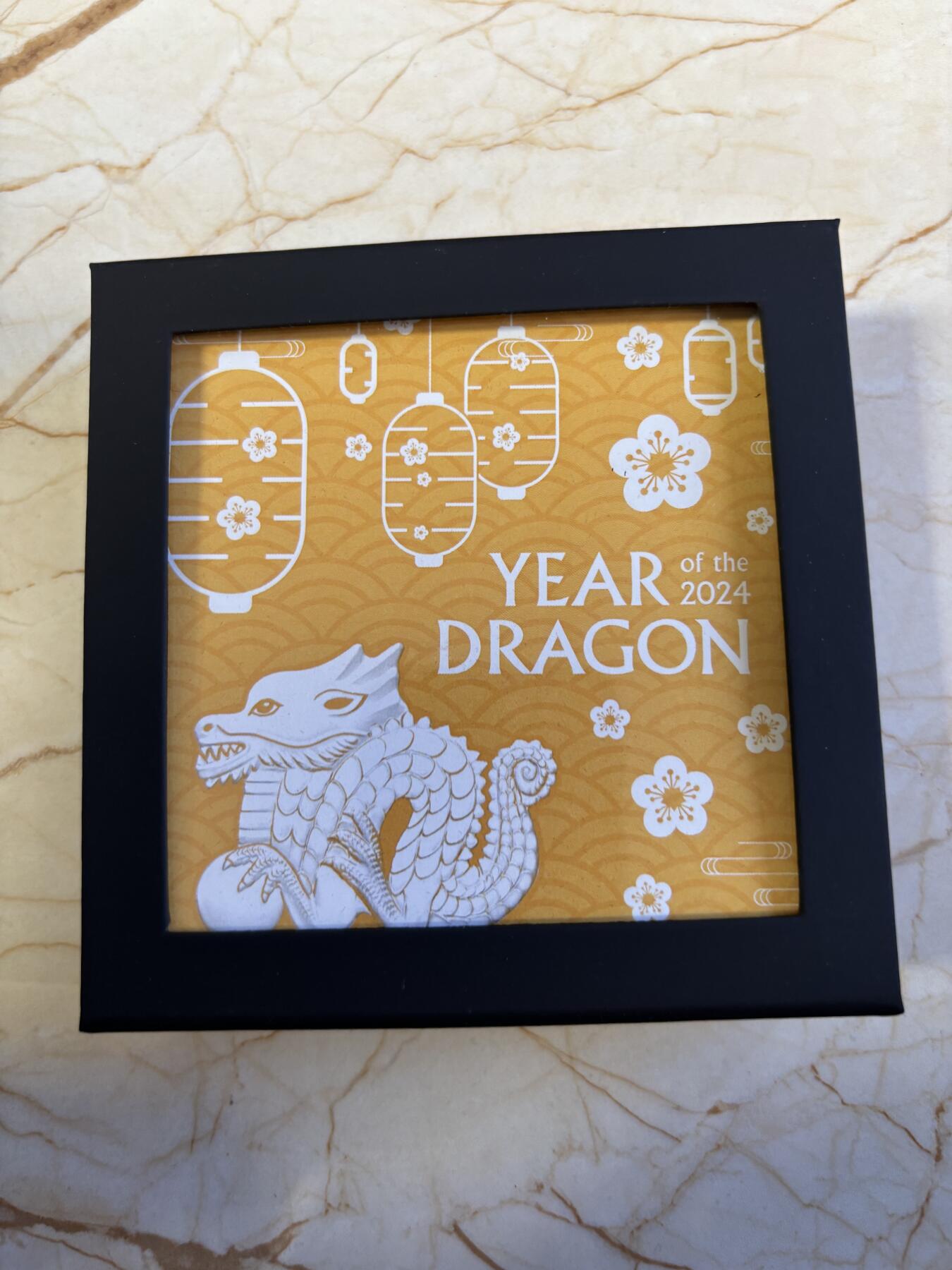 第196期拍卖 蒙古2024年中国生肖系列龙年1盎司镀金纪念银币，999银镀金，发行888枚