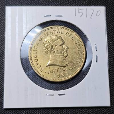 KK钱币收藏小铺  第415期 2月预留时间 周末发货 1965乌拉圭10比索 