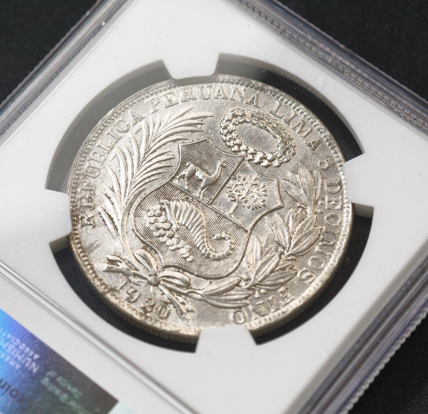 甄臻铺-世界币章拍卖（第58期），送拍享返佣金等优惠多多 NGC-AUD 秘鲁 1930年 女神1索尔银币