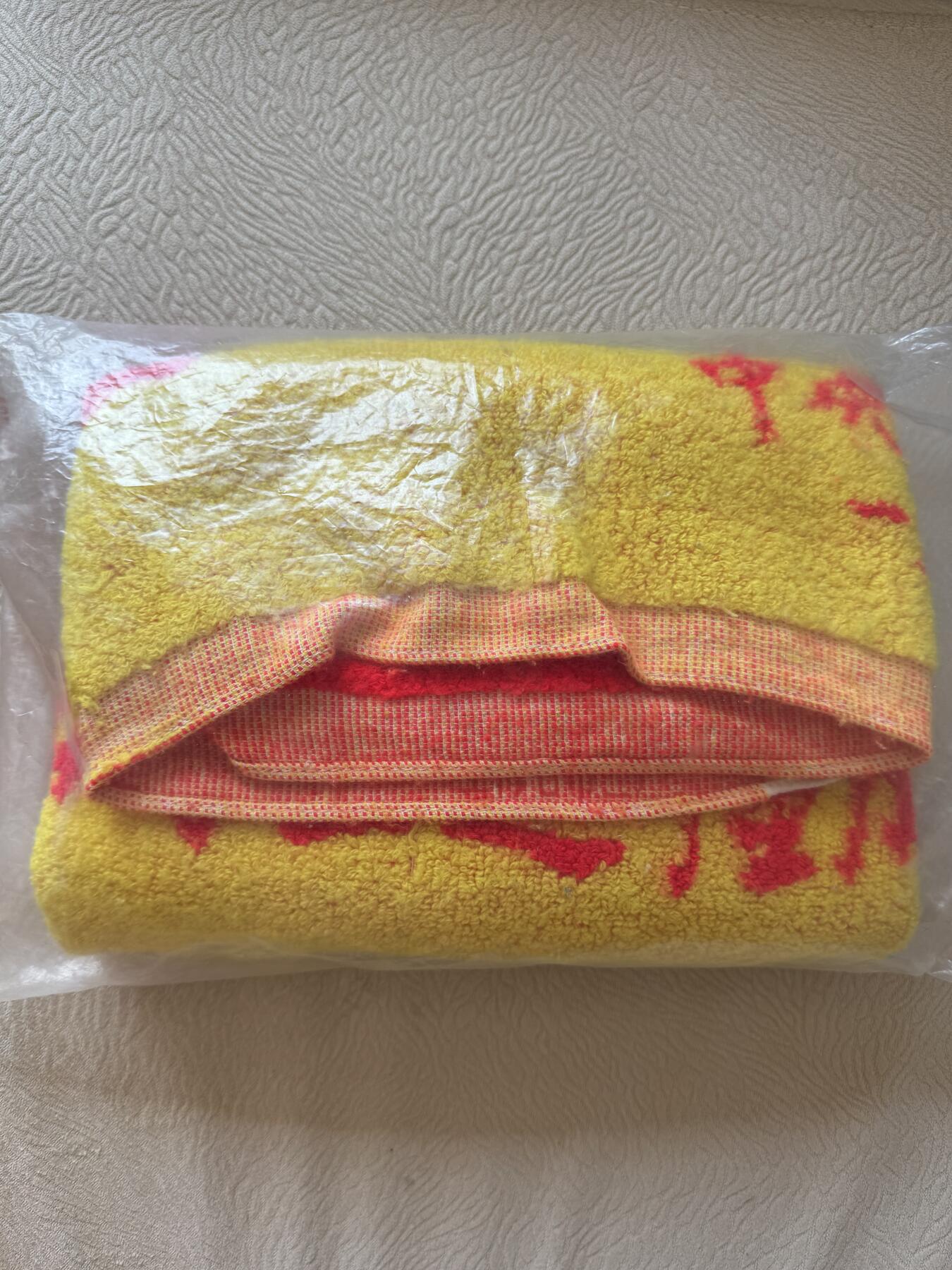 五哥徽章群   2号周四晚上八点4群联拍 毛巾