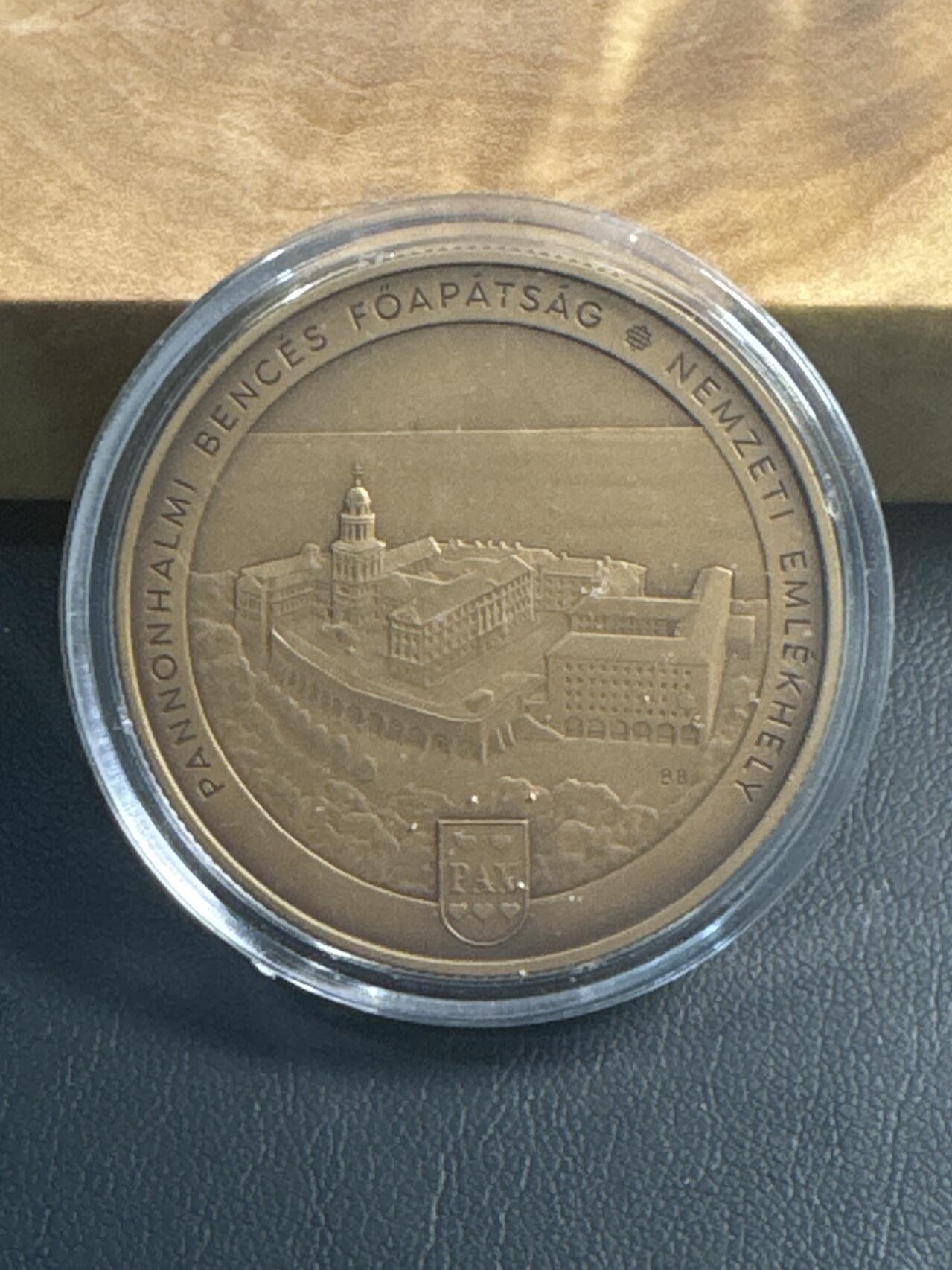 ❤️【币观天下】❤️ 第347期钱币拍卖场- 2026.4.3周五晚上6点半场 长期征集拍品  匈牙利2024年国家记忆系列3000福林仿古纪念铜币