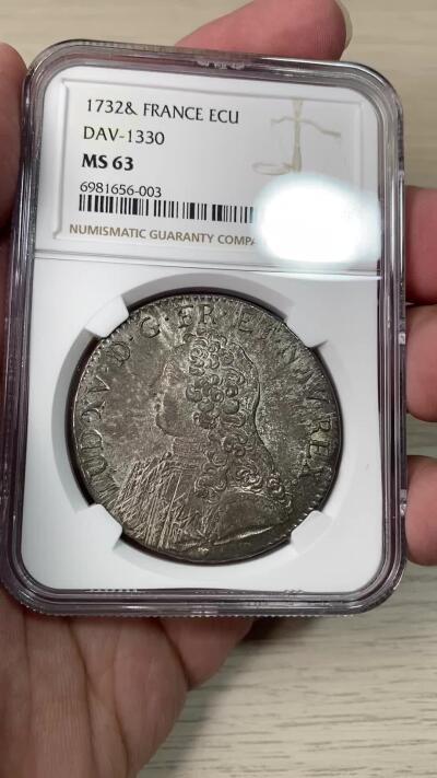 万国钱币拍卖第064期