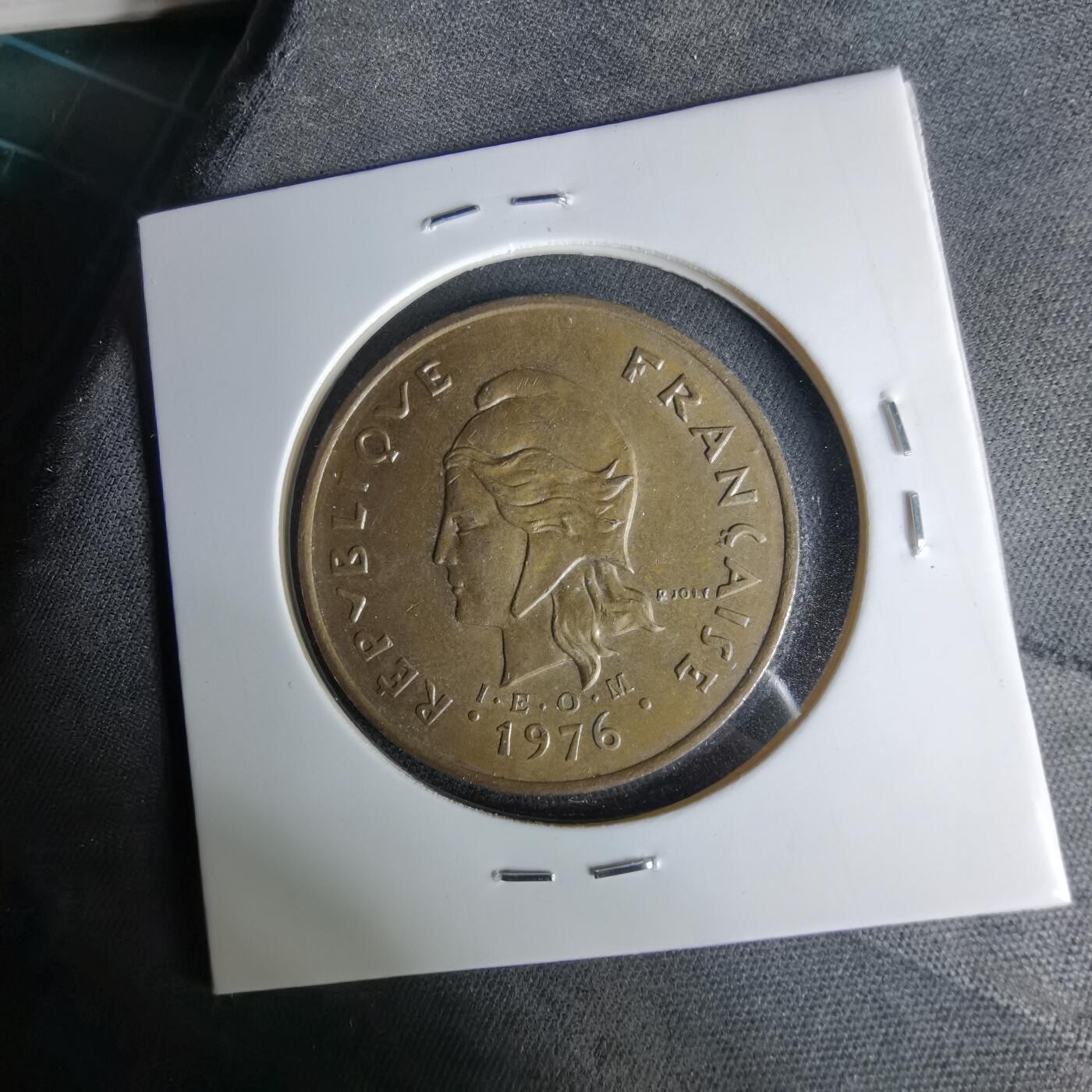 沼泽如烟--第1041场 法属新喀里多尼亚1976年100法郎