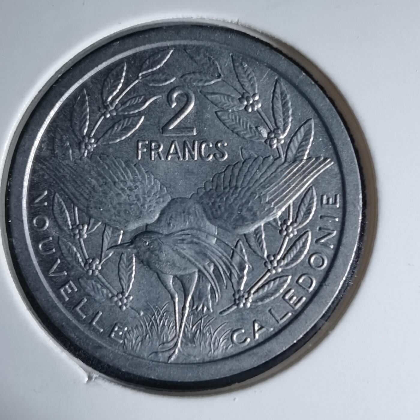 沼泽如烟--第1041场 法属新喀里多尼亚1982年2法郎