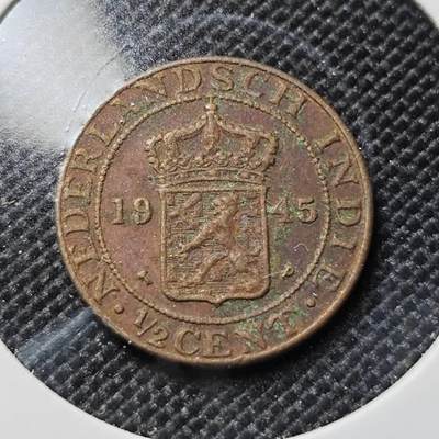 KK钱币收藏小铺  第417期 2月预留时间 周末发货  1945荷属东印度1/2分