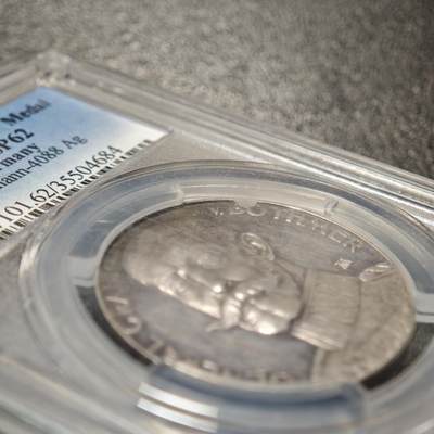 【德藏】世界币章拍卖第170期（拍品征集中~欢迎藏友联系） 1915年 德国一战费利克斯·冯·博特默伯爵将军纪念银章 包浆细腻 细节传神 PCGS SP62