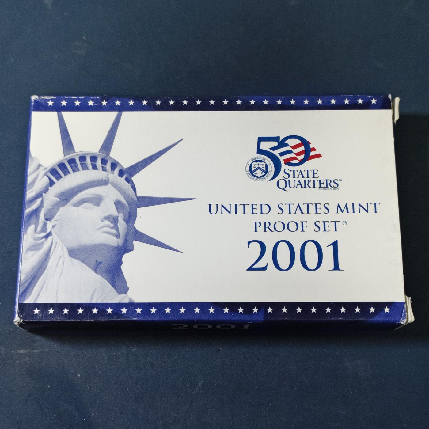 【全场包邮】纯粹捡漏拍517场 美国2001年官方封装精制套币（流通币一盒+州币一盒）-盒证全