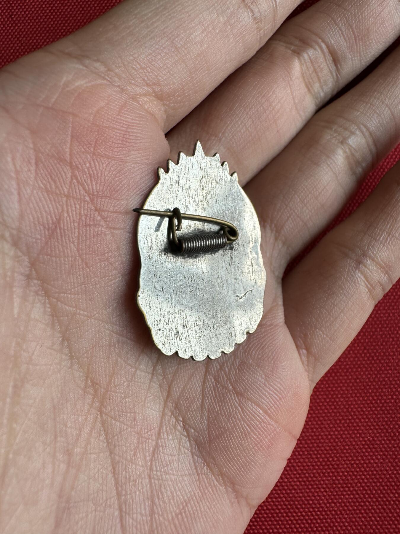 五哥徽章群   2号周四晚上八点4群联拍 铜章