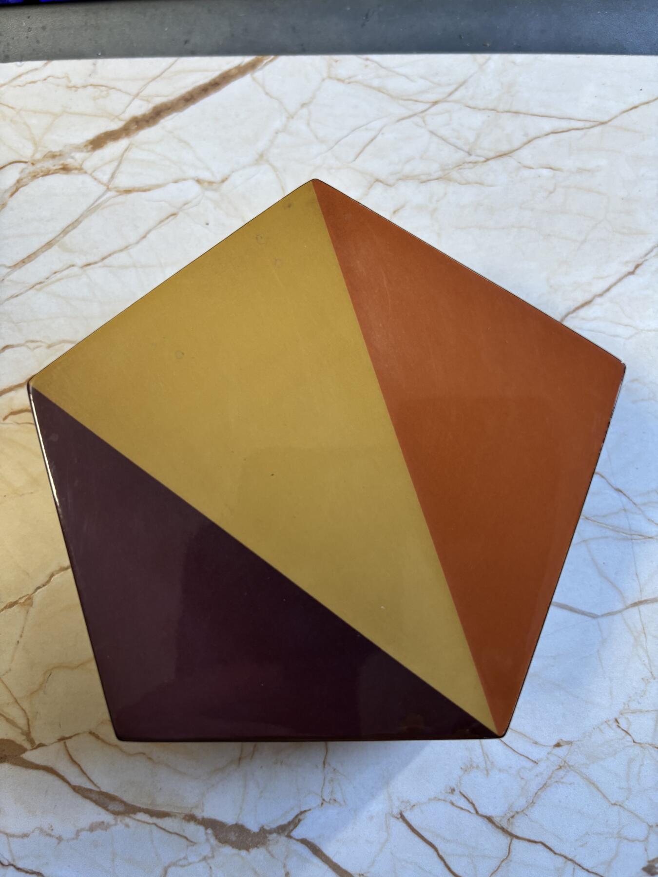 第196期拍卖 帕劳2020年马赛克系列4抱貂的女人3盎司彩色银币，999银，发行量499枚