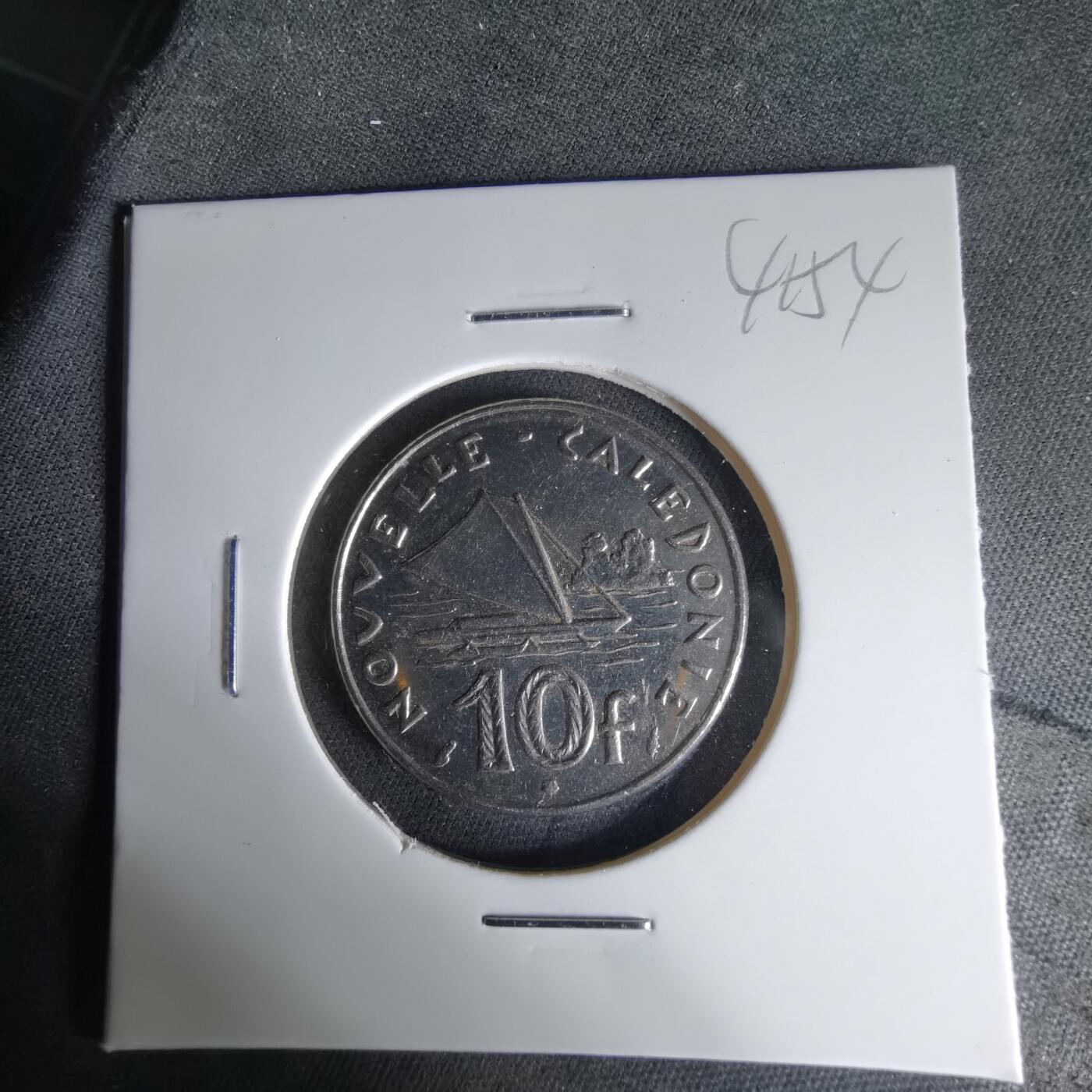 沼泽如烟--第1041场 法属新喀里多尼亚1986年10法郎