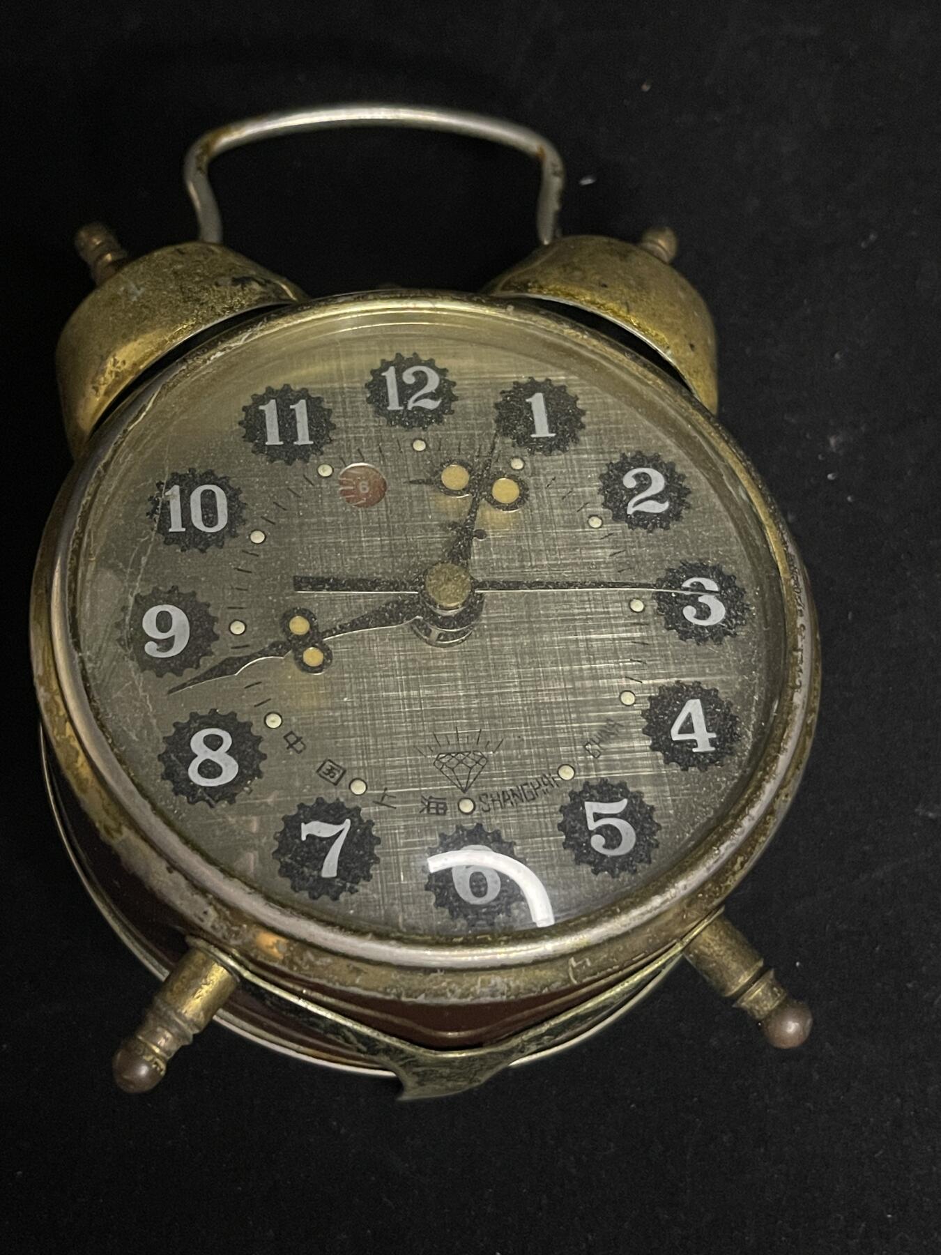 专场 闹钟一个能走不包准