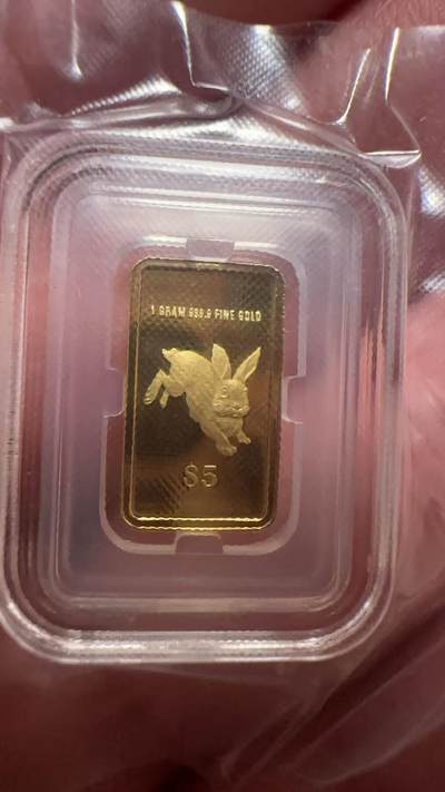 第195期拍卖 -  新加坡2023年十二生肖兔年1克纪念金币带证书，9999金，发行3000枚