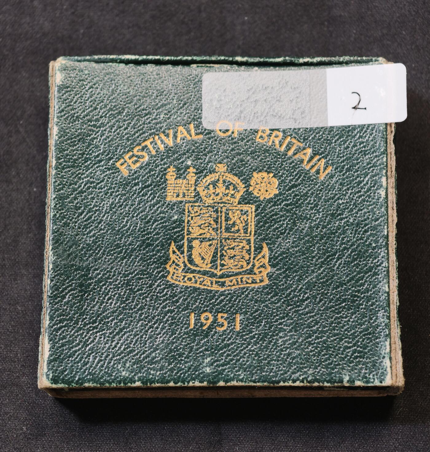 甄臻铺-世界币章拍卖（第58期），送拍享返佣金等优惠多多